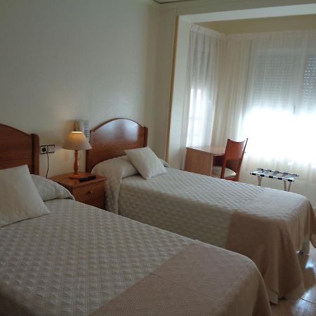 Hostal El Retiro Almoradí エクステリア 写真
