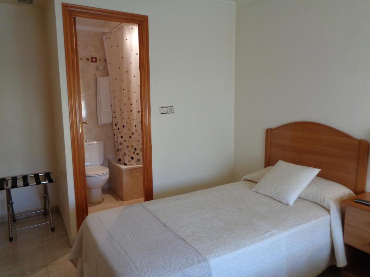 Hostal El Retiro Almoradí エクステリア 写真