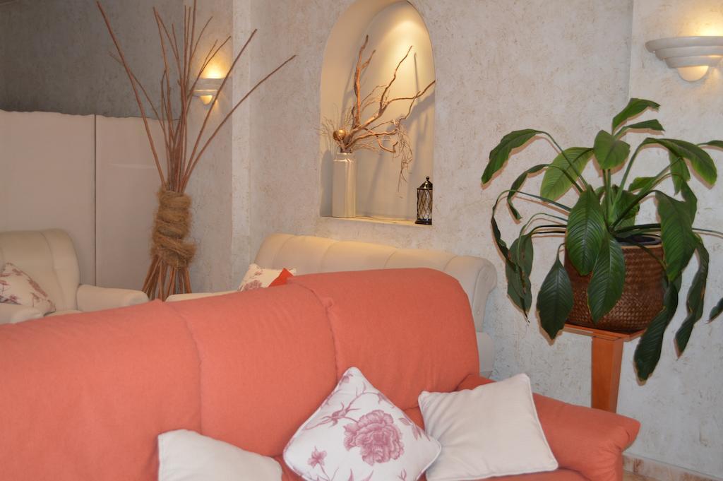 Hostal El Retiro Almoradí エクステリア 写真