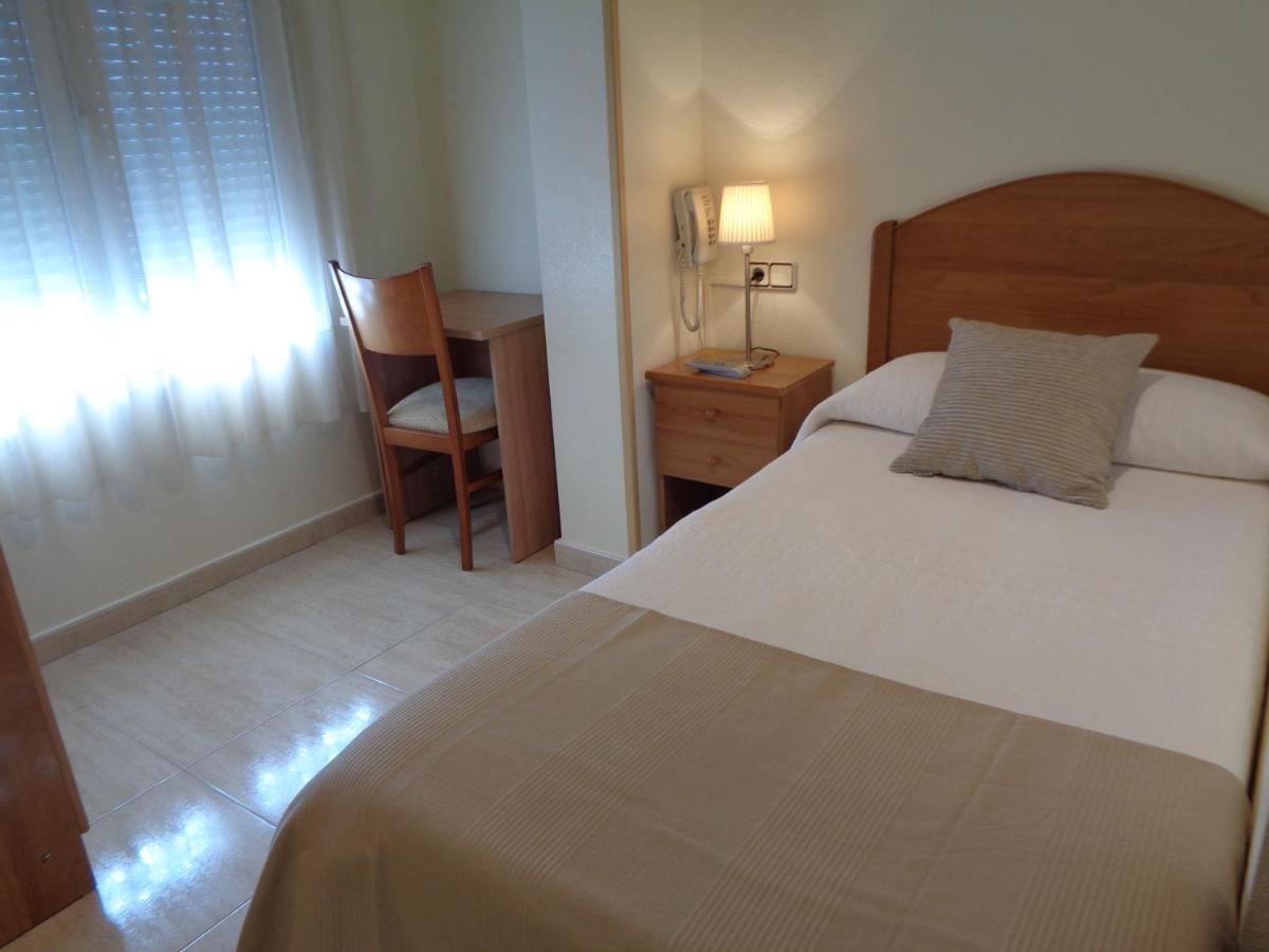 Hostal El Retiro Almoradí エクステリア 写真