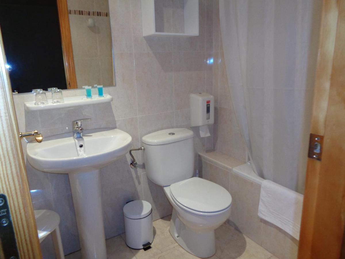 Hostal El Retiro Almoradí エクステリア 写真