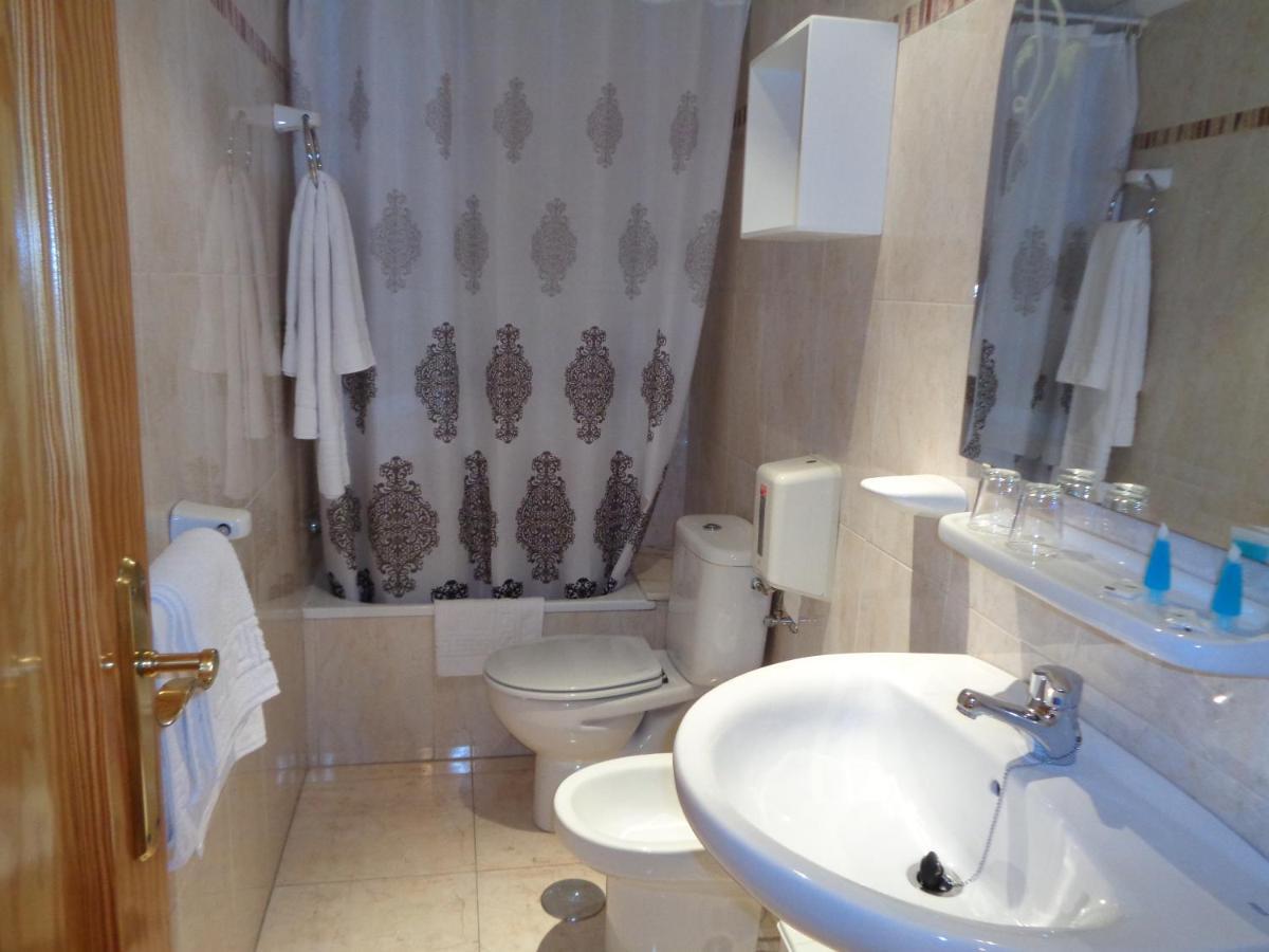 Hostal El Retiro Almoradí エクステリア 写真