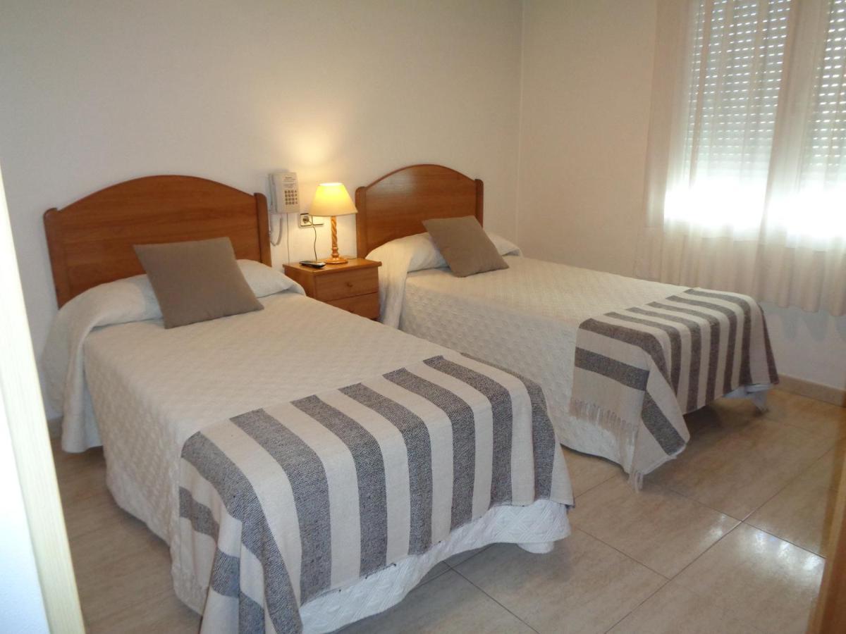 Hostal El Retiro Almoradí エクステリア 写真